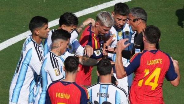 "Murió el fútbol": la imagen que indignó a los hinchas en la final del Mundial 2026
