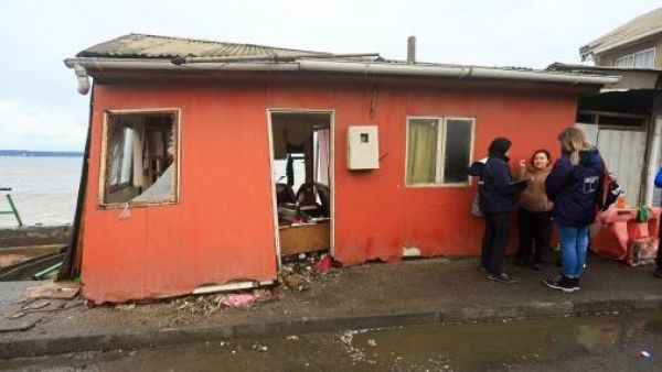 <p>Ficha FIBE por sistema frontal: ¿Quiénes pueden acceder al bono de hasta $1.500.000?</p>Ficha FIBE por sistema frontal: ¿Quiénes pueden acceder al bono de hasta $1.500.000?
