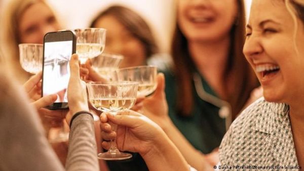 ¿Puede la felicidad enfermar? La boda que acabó en urgencias
