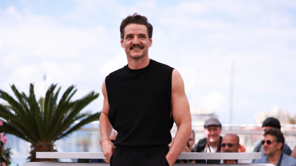 Pedro Pascal escribirá su nombre en el Paseo de la Fama de Hollywood
