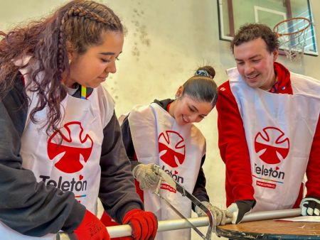 Más de 600 voluntarios de Teletón adaptaron viviendas para facilitar la movilidad de sus usuarios
