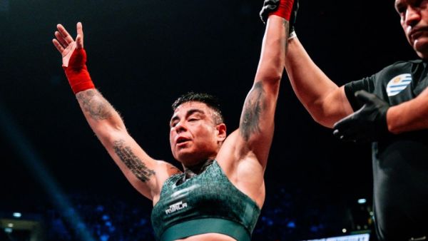 Chilena Jacqueline Ayala hace historia en la BKFC
