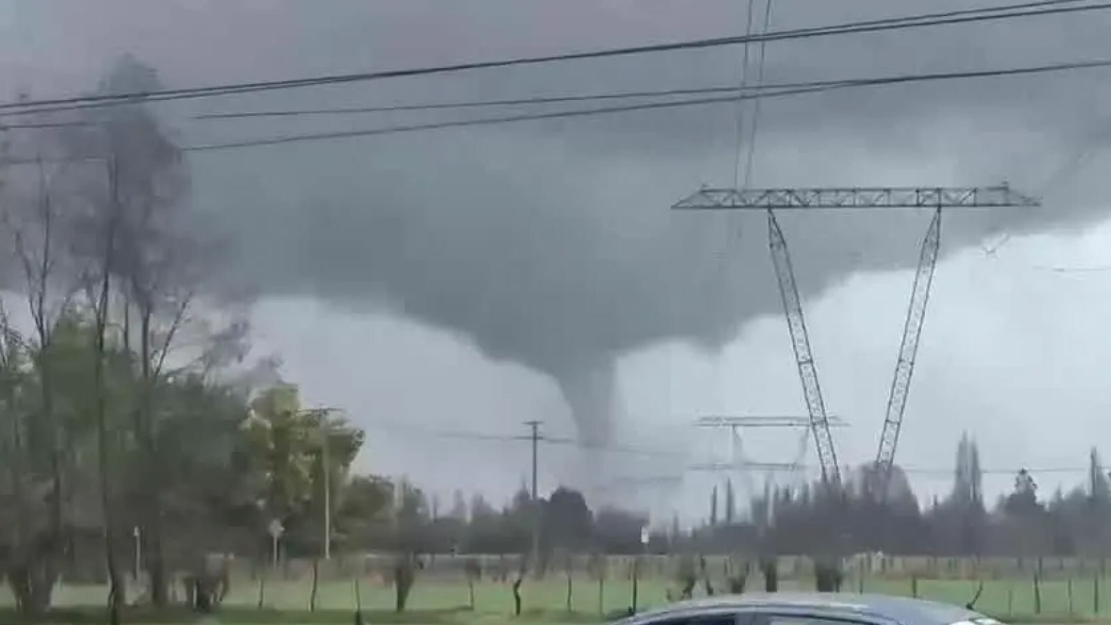 <p>Tornados en Ñuble: Destruyen viviendas en Chillán Viejo y dejan un lesionado</p>
