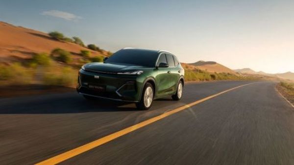 El término "3L", que busca revolucionar la eficiencia de automóviles híbridos en Chile
