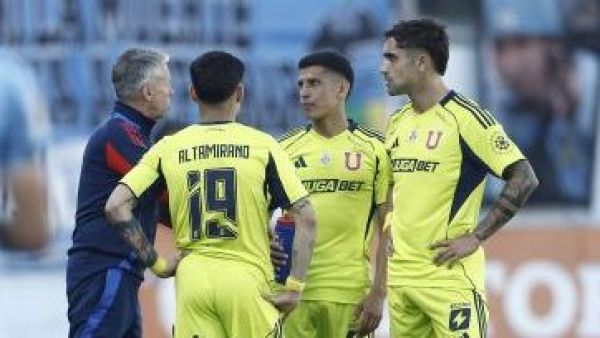¡Alerta en el CDA!: Gustavo Álvarez busca llevarse a dos jugadores de la U a Liga de Quito
