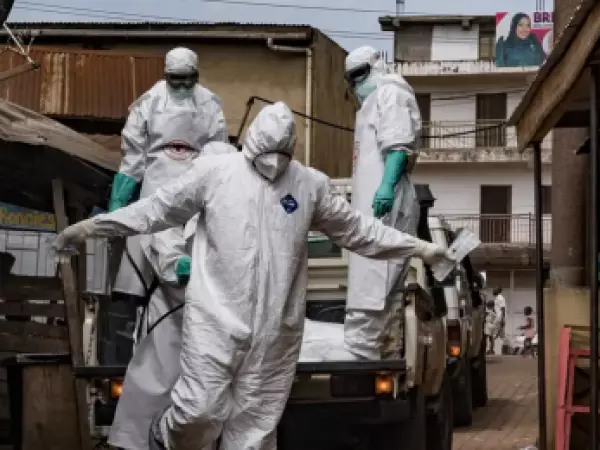 Tras importar casos de RDC, Uganda se declara libre de ébola