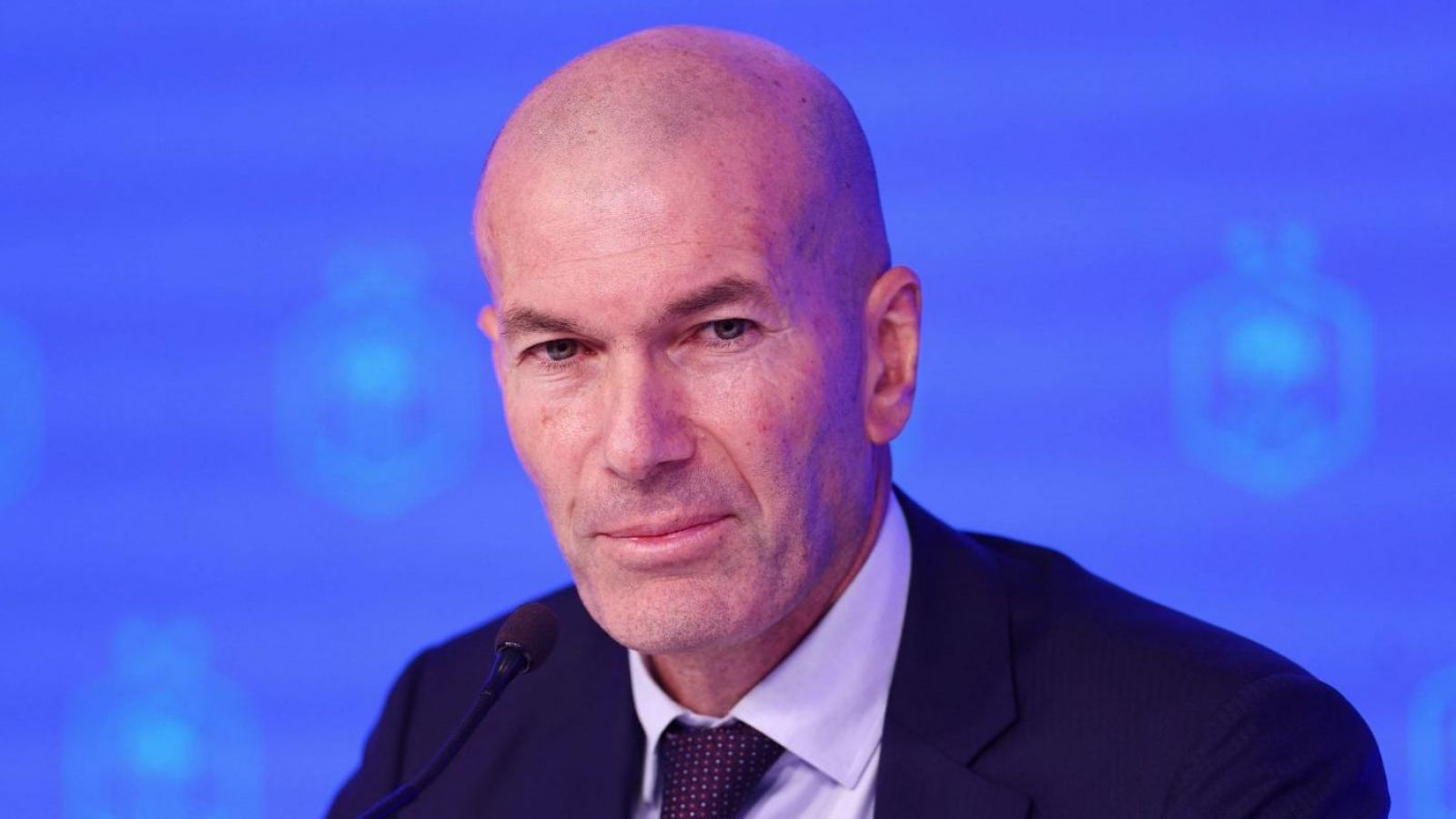 Zinedine Zidane es oficializado como nuevo director técnico de Francia
