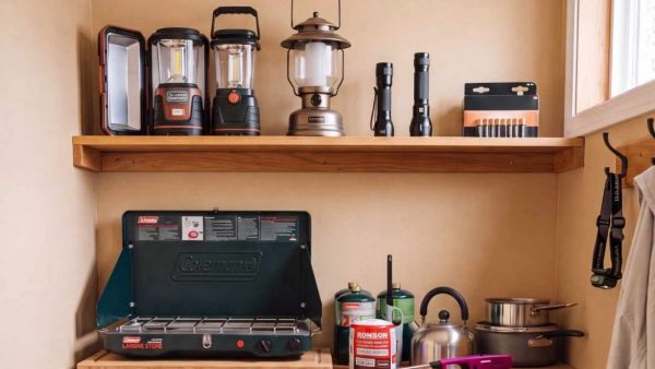 Kit de emergencia en los hogares: los elementos que no deberían faltar ante una catástrofe
