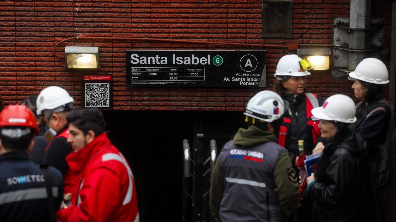 <p>Incendio en el Metro de Santiago </p>
