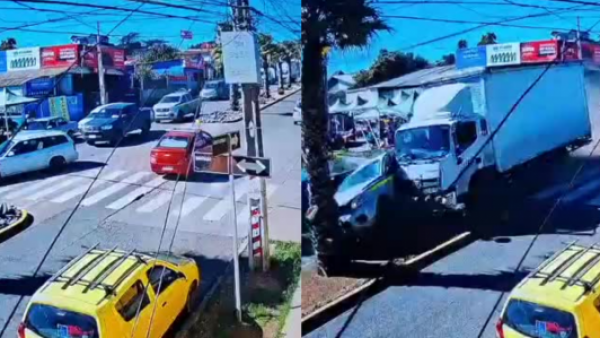 <p>Caos en Cartagena: camión fuera de control provocó múltiple choque y dejó 13 lesionados</p>Caos en Cartagena: camión fuera de control provocó múltiple choque y dejó 13 lesionados
