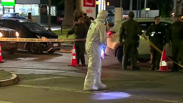 <p>Crimen de escolar en San Bernardo: investigan si compañeros lo esperaron a la salida del liceo</p>Crimen de escolar en San Bernardo: investigan si compañeros lo esperaron a la salida del liceo
