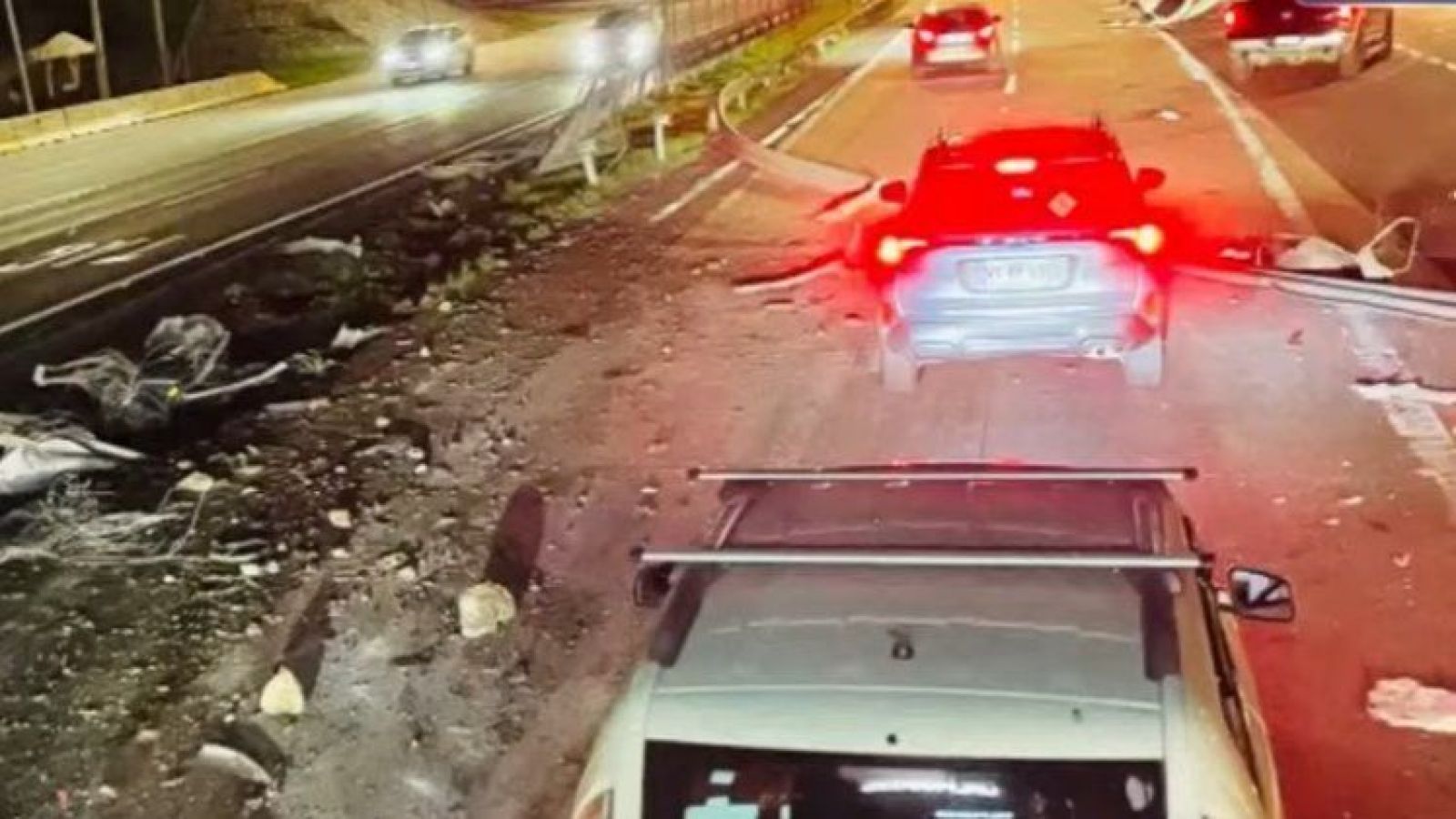 <p>Choque en la Ruta 68 terminó con dos muertos y obligó a cortar el tránsito</p>
