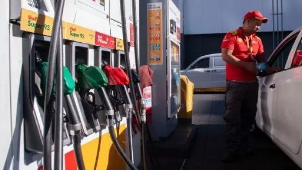 Gobierno entrega bono de $100 mil para combustible: estos son los vehículos que pueden acceder