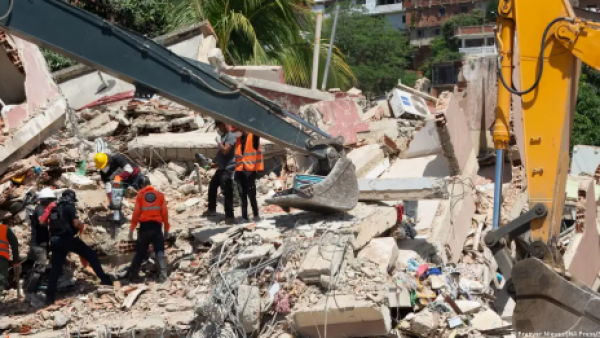 <p>Venezuela: buscan a 1.579 desaparecidos tras sismos</p>Venezuela: buscan a 1.579 desaparecidos tras sismos
