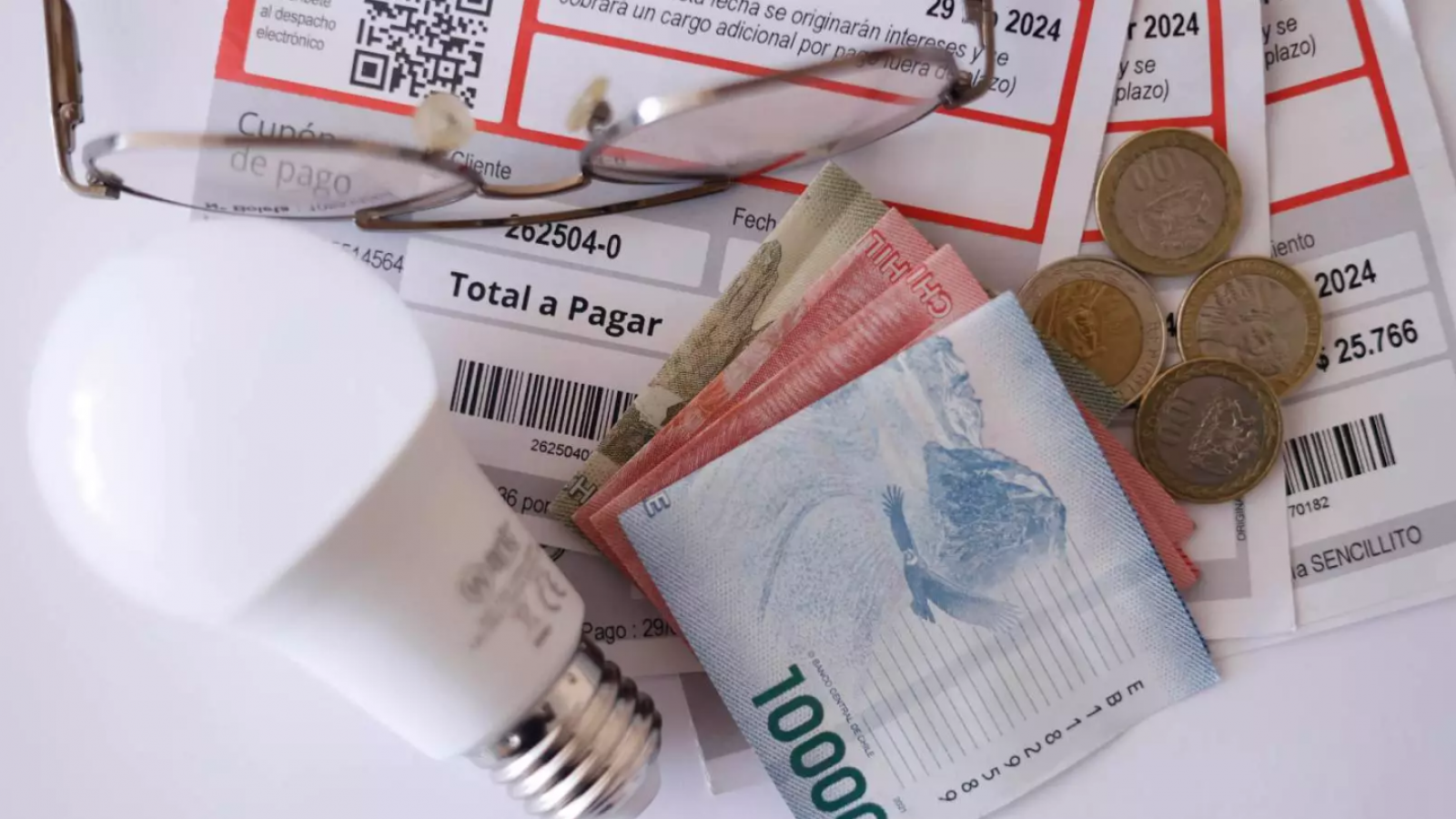 <p>Subsidio Eléctrico: conoce los requisitos y los hogares con prioridad para obtener el descuento</p>
