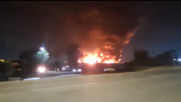 <p>Incendio de gran magnitud afecta planta de Panimex en Quilicura: Bomberos declara tercera alarma</p>Incendio de gran magnitud afecta planta de Panimex en Quilicura: Bomberos declara tercera alarma
