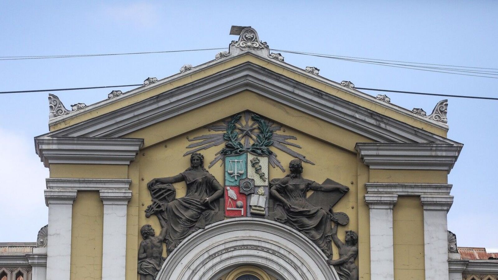 Universidad de Chile se consolida como la institución académica más valorada por la ciudadanía
