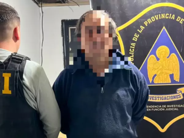 Quedó embarazada: hombre pasó casi 11 años prófugo tras violar a su hijastra en Argentina