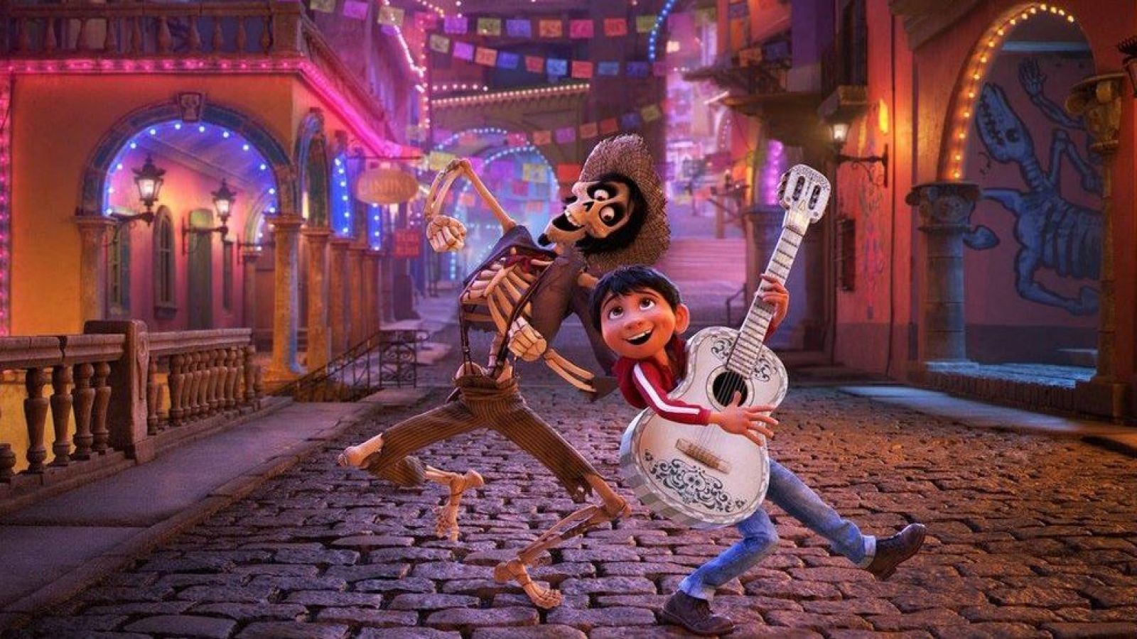 “Coco” llega al horario estelar de TVN para celebrar el Día del Niño y la Niña
