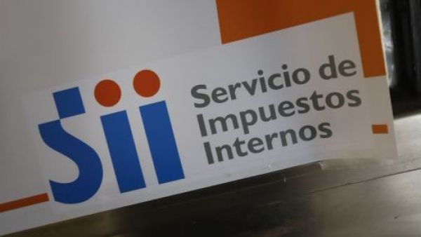 <p>Ley de Cumplimiento Tributario cambia las reglas: qué riesgos enfrentan ahora las empresas</p>SII fortalece sus facultades: estos son los cambios que elevan el riesgo para las empresas
