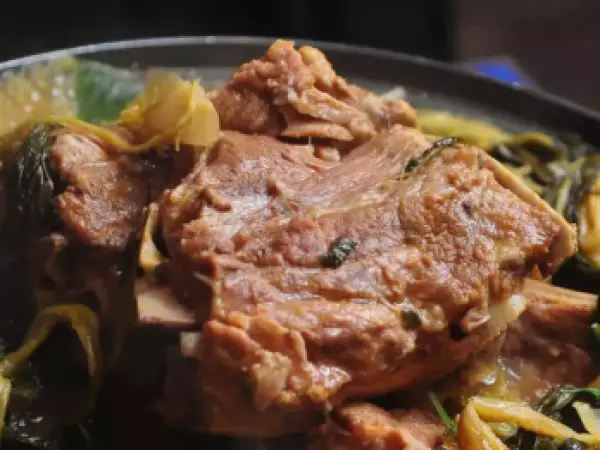La receta de Corea del Norte contra el calor: sopa de perro