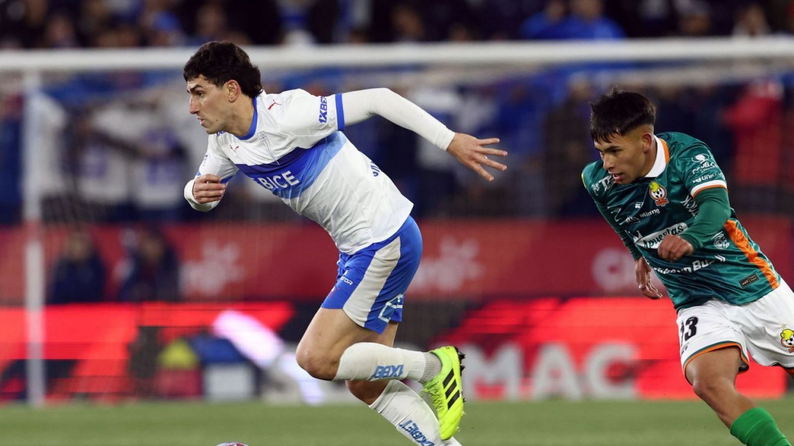 Con un golazo de Zampedri: Universidad Católica vence a Cobresal y piensa en Libertadores
