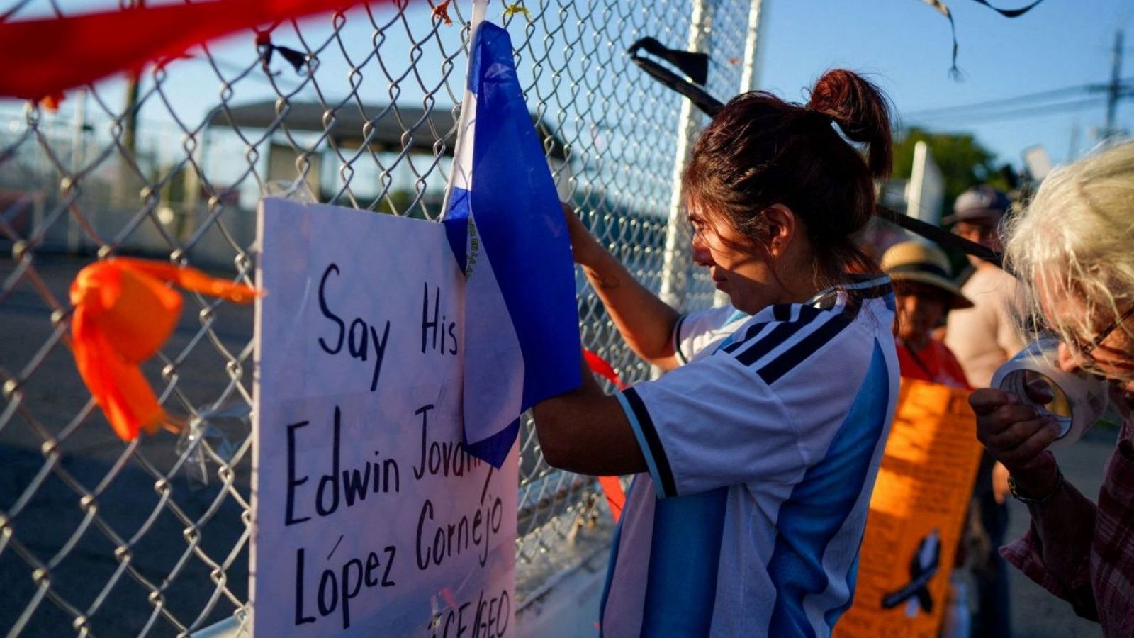 "No es un criminal": ICE de Estados Unidos detiene en Miami a futbolista argentino
