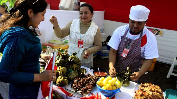 ¿Cuatro días de Fiestas Patrias? Proponen sumar feriado el 17 de septiembre
