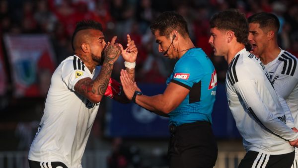 "Ordinario lo de hoy": el apuntado de los hinchas de Colo Colo ante Unión La Calera
