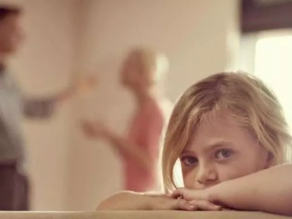 El 43% de los niños en Chile tiene dificultades para hablar con sus padres: ¿Cómo los juegos de mesa ayudan a acortar la brecha?