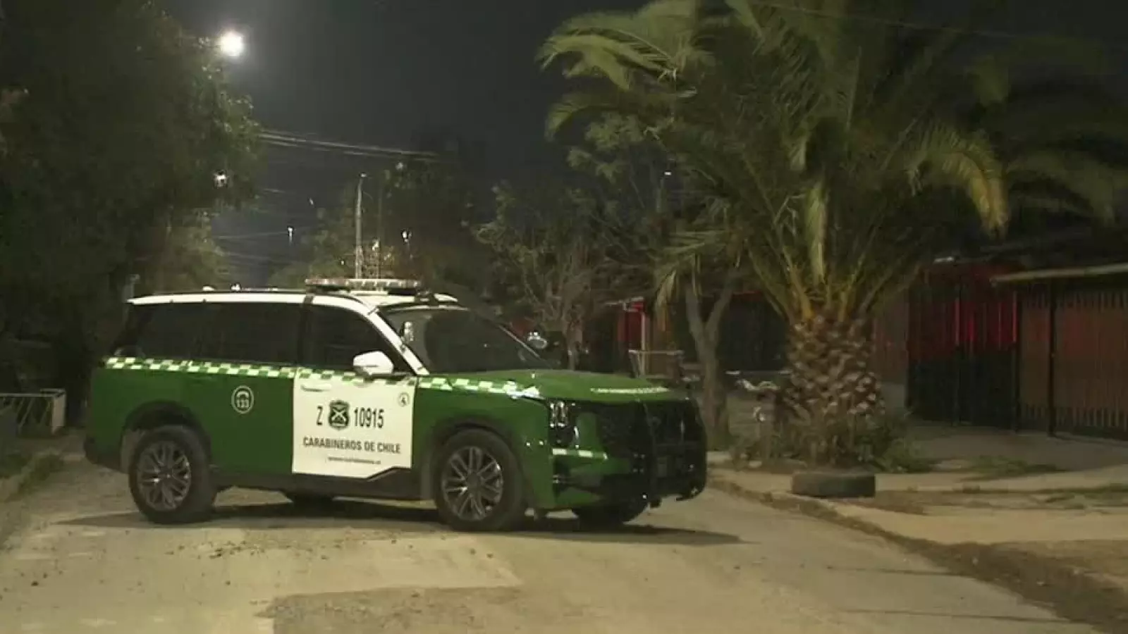 Camión con encargo por robo atropella a carabinero y le provoca fracturas en ambas piernas