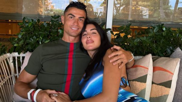 La primera imagen de Cristiano Ronaldo y Georgina Rodríguez como "recién casados"
