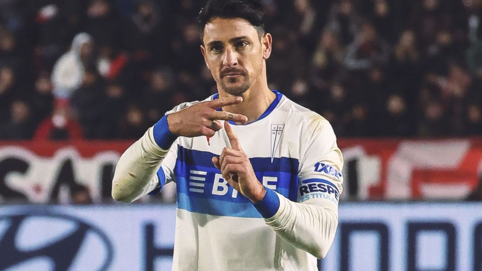 "No sé si algún jugador de la UC podría jugar hoy por hoy en el equipo titular de Colo Colo o de la U"
