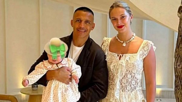 "Realidad alterada": El "detalle" en el mensaje de Alexis Sánchez que generó ola de comentarios