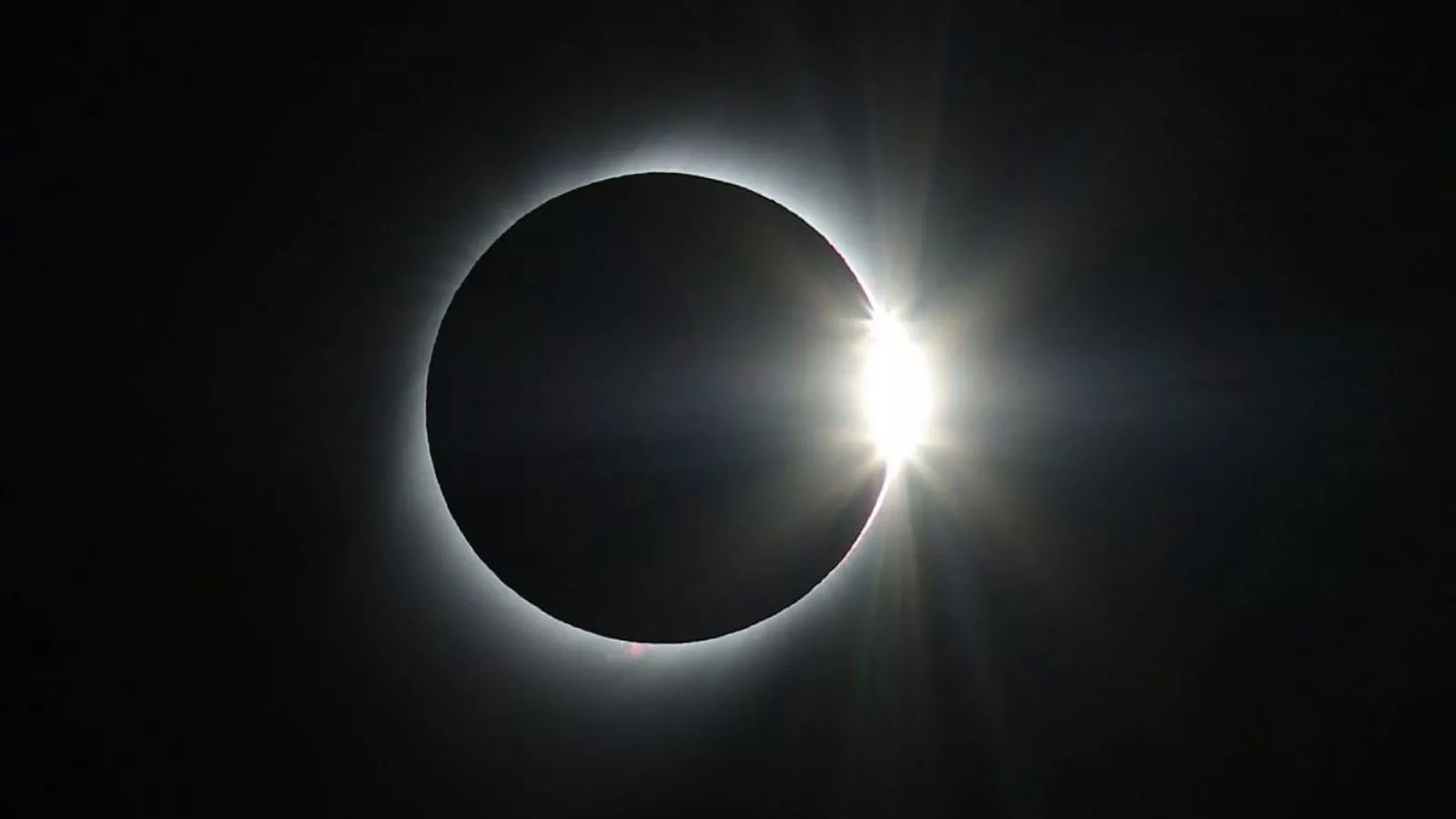 Por TVN: Sigue EN VIVO y ONLINE el eclipse solar total 2026