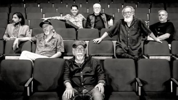 Congreso reinterpreta su emblemática canción "Juego" y renueva su legado
