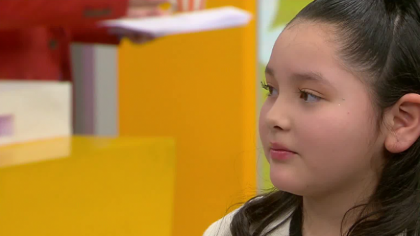 El talento de Amalia: con 9 años canta como Amanda Miguel
