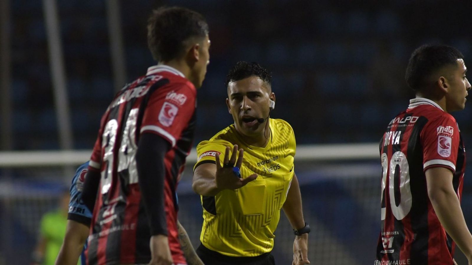 10 meses sin ganar: El dramático presente de histórico club del fútbol chileno
