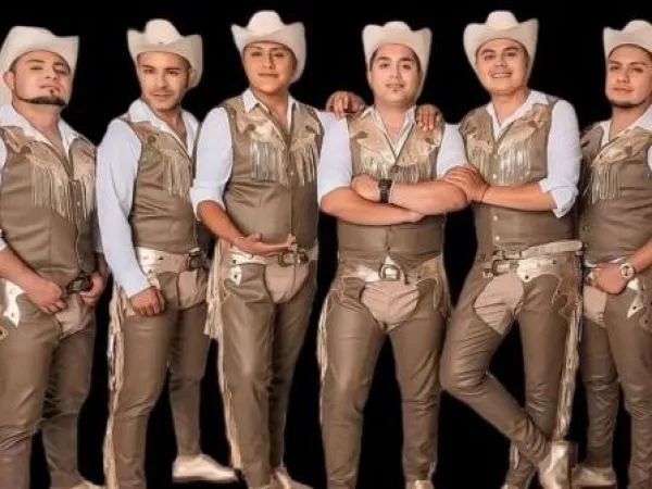 Zúmbale Primo celebra 10 años con nuevo disco y 10 canciones inéditas