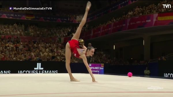 <p>Darja Varfolomeev en el Mundial de Gimnasia Rítmica 2026</p>Darja Varfolomeev revalida el oro en la final de balón individual
