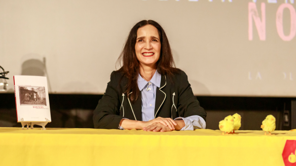Julieta Venegas y Ana Tijoux se juntaron en Santiago para el lanzamiento de “Norteña. Memorias del comienzo”