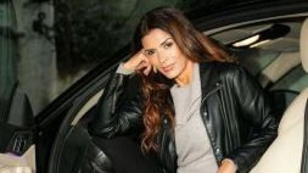 <p>Ivette Vergara enfrenta formalización tras ser sorprendida a 160 km/h en Costanera Norte</p>Ivette Vergara enfrenta formalización tras ser sorprendida a 160 km/h en Costanera Norte
