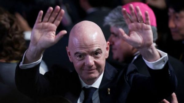 "Sienta un precedente muy peligroso": el nuevo "enemigo" de Gianni Infantino
