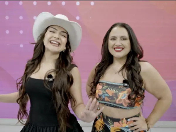 Pamela Leiva y Alanys Lagos debutan en la conducción de “¡Pero que suene!”