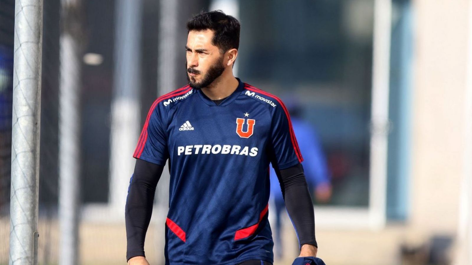 Johnny Herrera hace "explotar" las redes sociales tras prisión preventiva de Michael Clark
