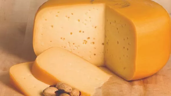 Minsal emite Alerta Alimentaria por queso mantecoso con Listeria