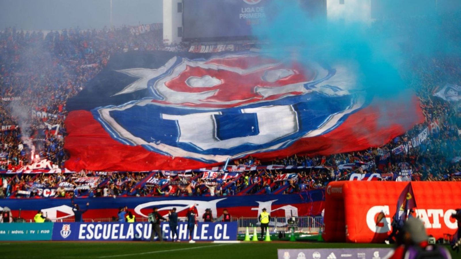 Portazo al visitante: Superclásico se jugará sólo con hinchas de Universidad de Chile
