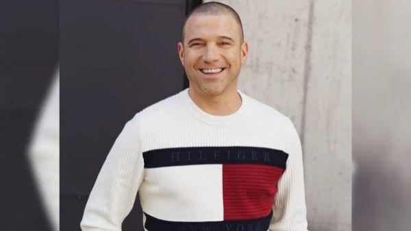 <p>Julián Elfenbein lleva internado más de una semana tras complejo momento personal</p>Julián Elfenbein lleva internado más de una semana tras complejo momento personal
