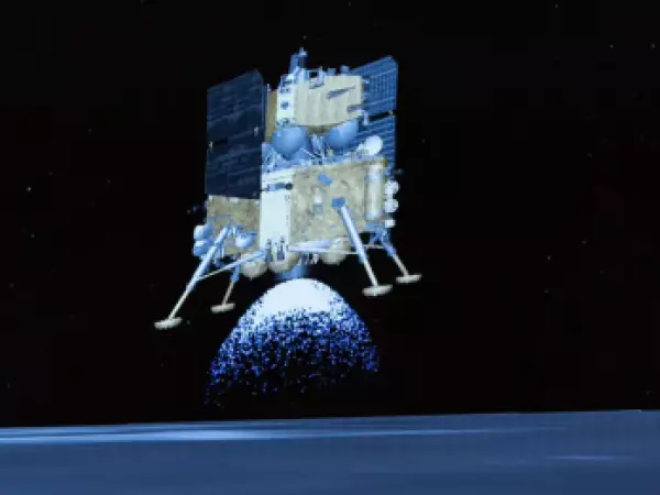 China retrasa misión lunar por fallas en lanzamiento