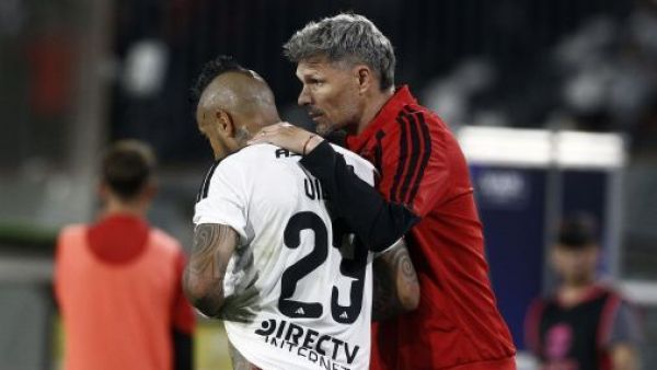 ¿Jugará Vozinha? Formación CONFIRMADA de Colo Colo para el Superclásico 200
